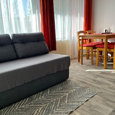 Dunafoldvar Centr00M Apartman מראה חיצוני תמונה